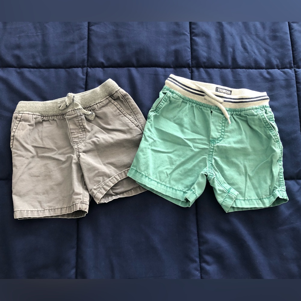 Osh Kosh and Carter’s 24 month Shorts Bundle
